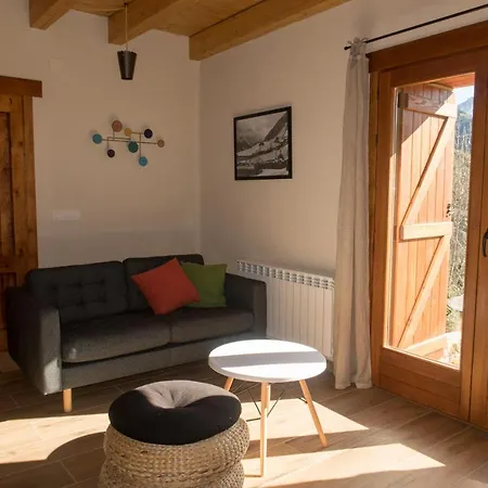 Balcon De Pineta 公寓 别尔萨