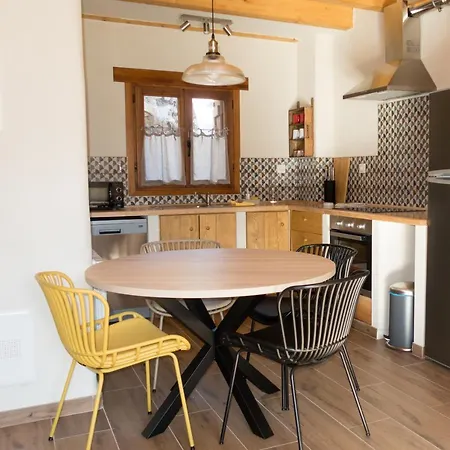 Balcon De Pineta 公寓