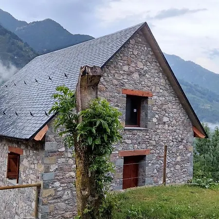 Apartmán Balcon De Pineta